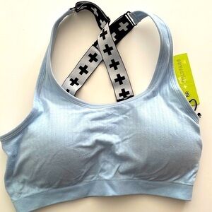 Women’s Sports Bra Large Adjustable Straps Convertible Removable  Pads Blue NWT